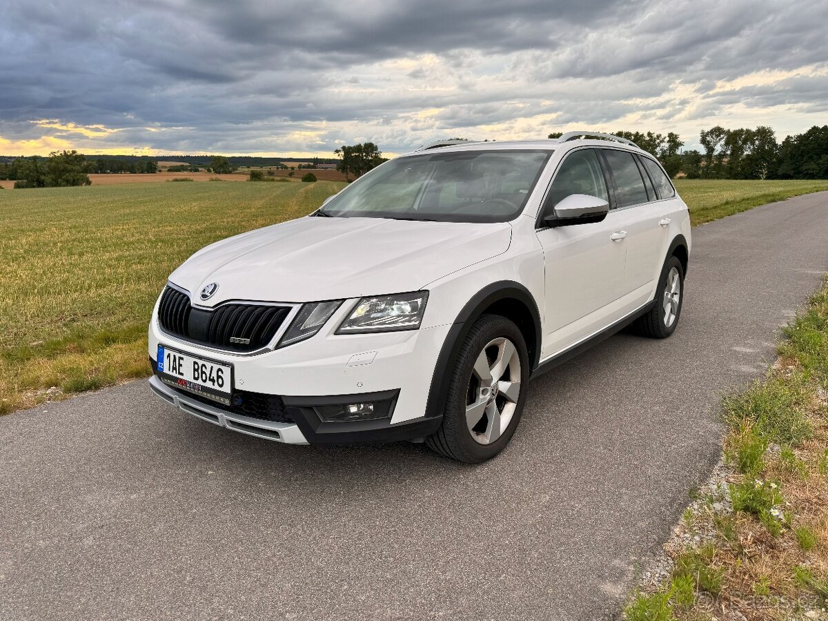 Škoda Octavia Scout 2.0 TDI Alcantara CANTON NezTopení