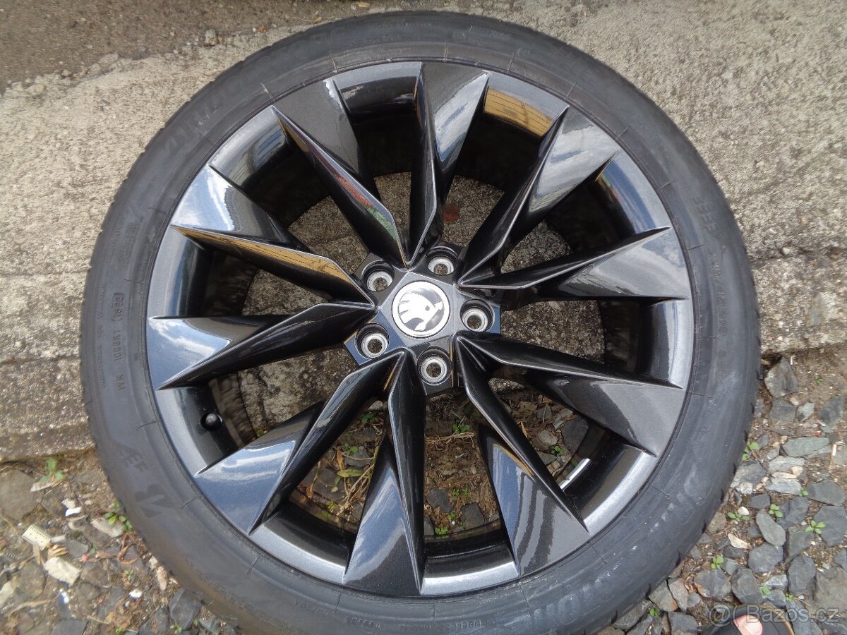 nové alu r19 origo škoda 5x112 CRYSTAL