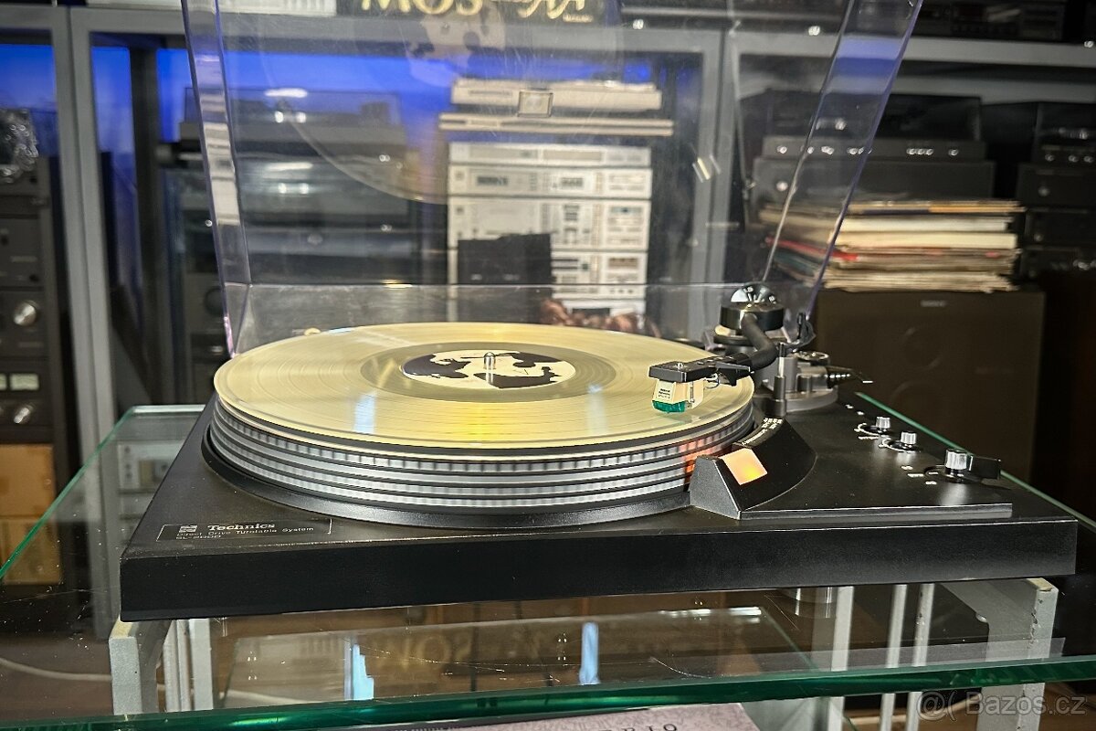 TECHNICS SL-2000 (r.1976) Direct-drive