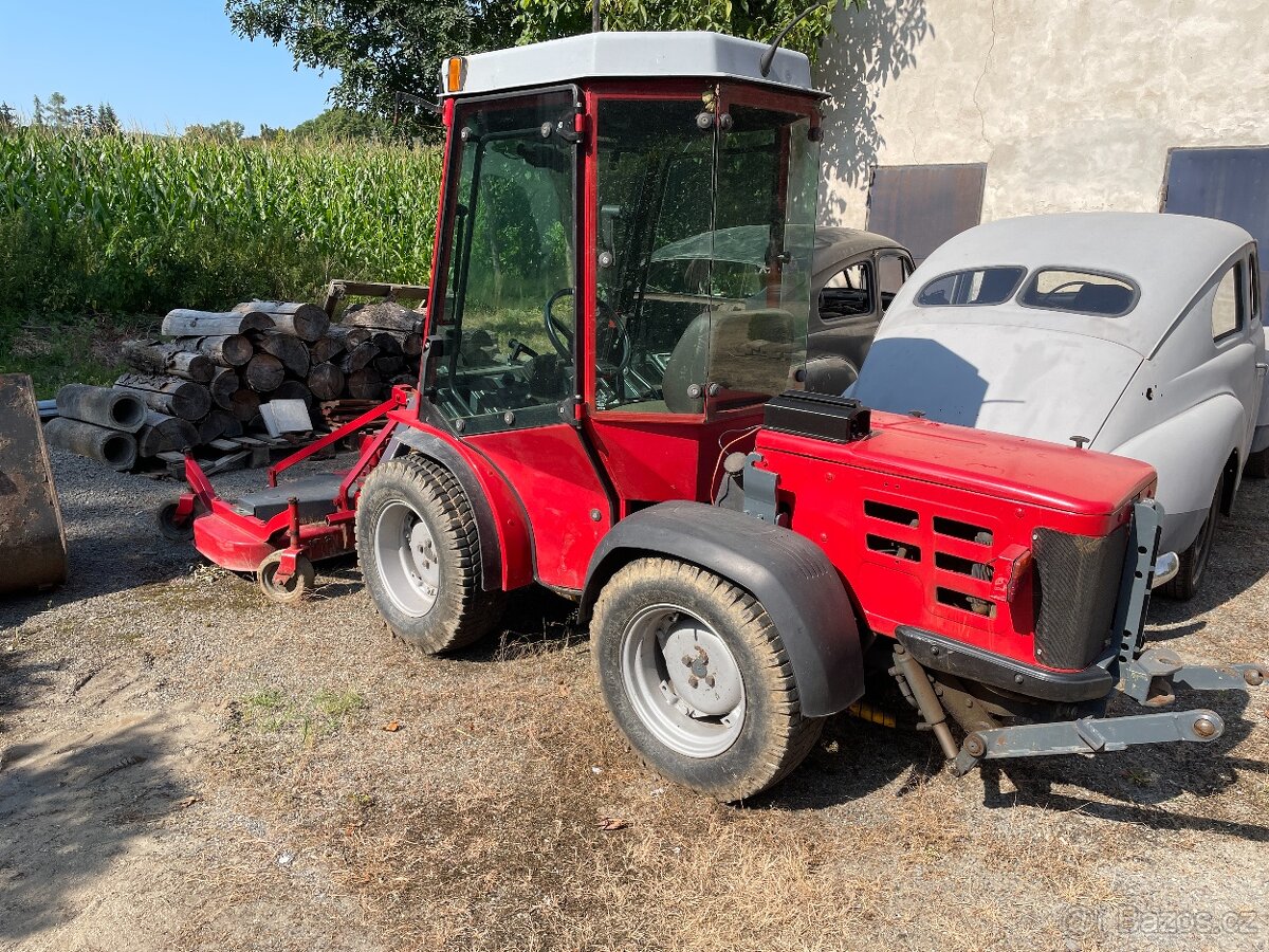 Malotraktor Antonio Carraro 3800 HST Superpark