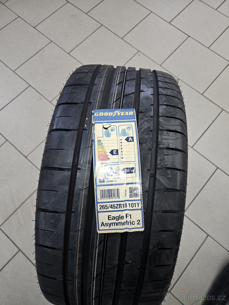 Letní pneu 265/45R18 GOODYEAR