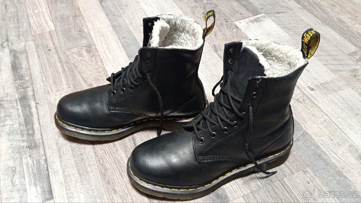 Dámské zimní boty orig. Dr.Martens Serena vel.37