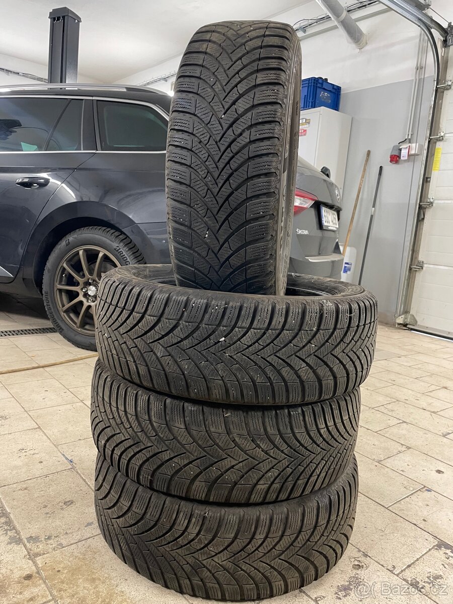 Zimní pneu 205/55 R16