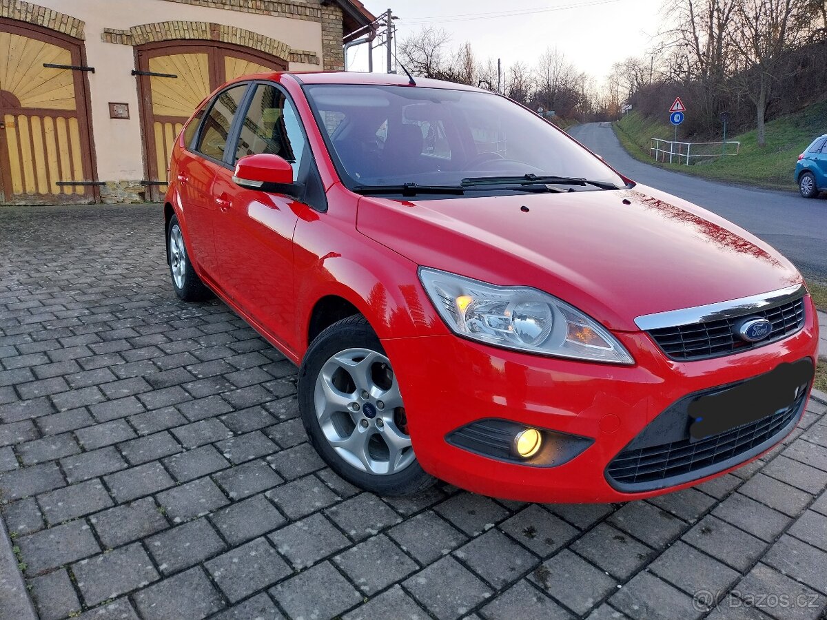 Ford Focus Mk2 Po Faceliftu. 1.6i 16v 74kw 2008Rok ČR Původ