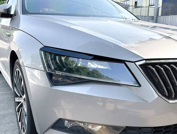 Mracitka SKODA SUPERB 3V 2015-2023