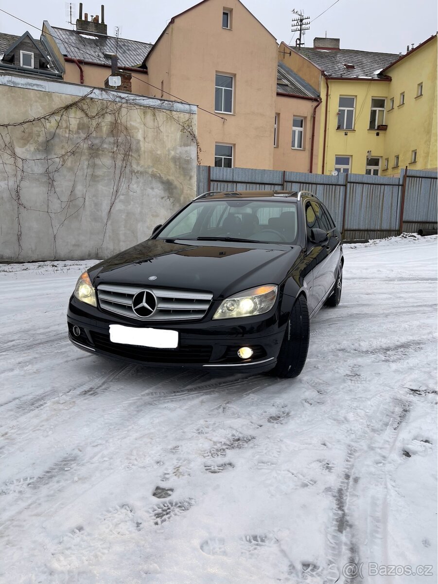 Mercedes-Benz C320 W204