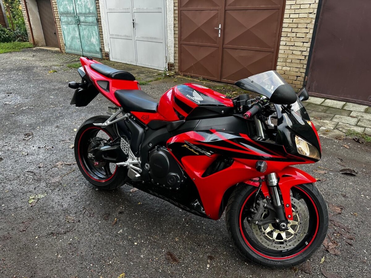 Honda CBR 1000RR Fireblade