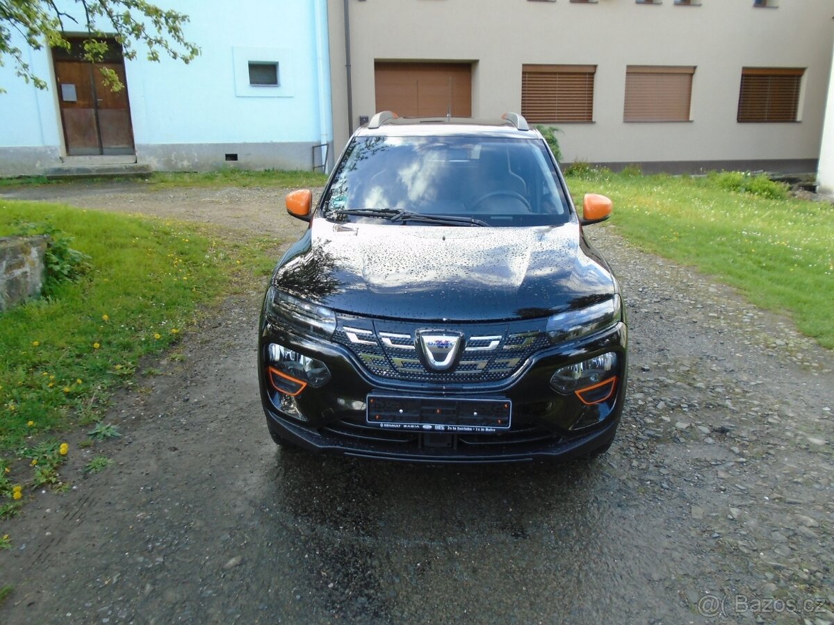 Dacia Spring, Electric 33 kW ,12300km,r.v.8.2022,navig.Top