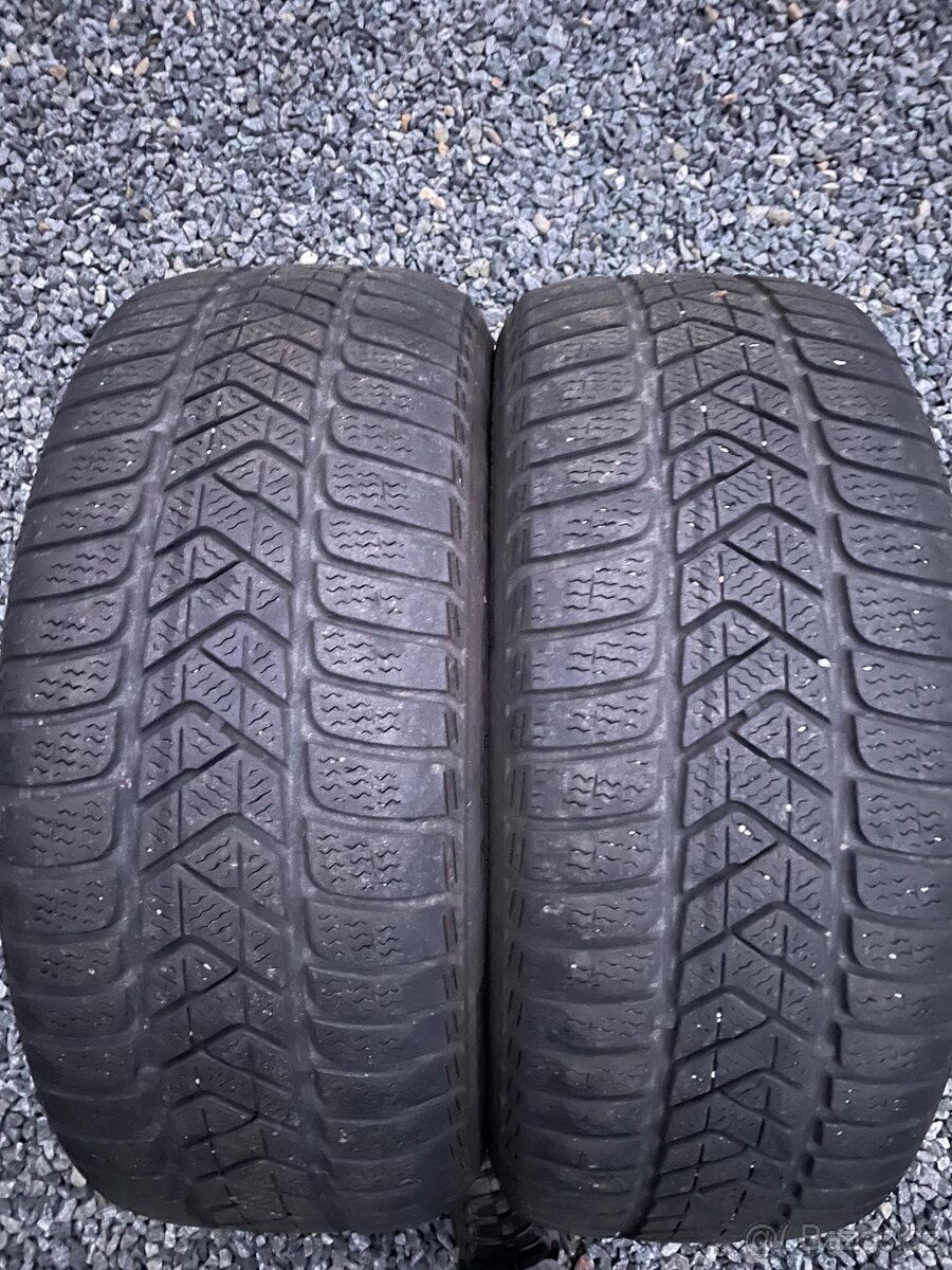 Zimní pneu Pirelli Winter Sottozero 3 225/50 R17