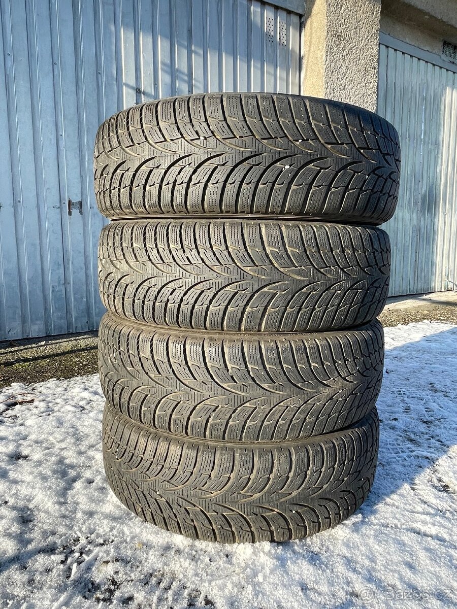 Zimní pneu 175/65 r15 Nokian