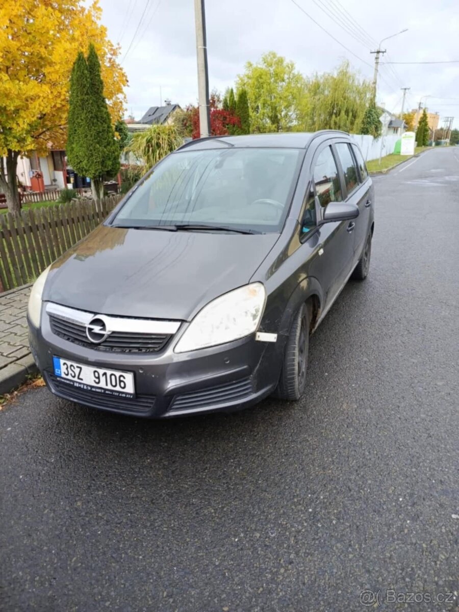 Opel Zafira 1,9 CDTI 74 kw Nová STK