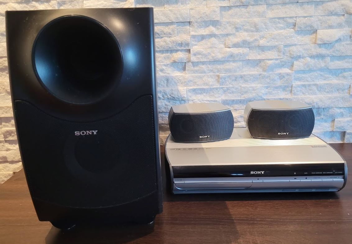 Audio systém SONY DAV-X1 300W