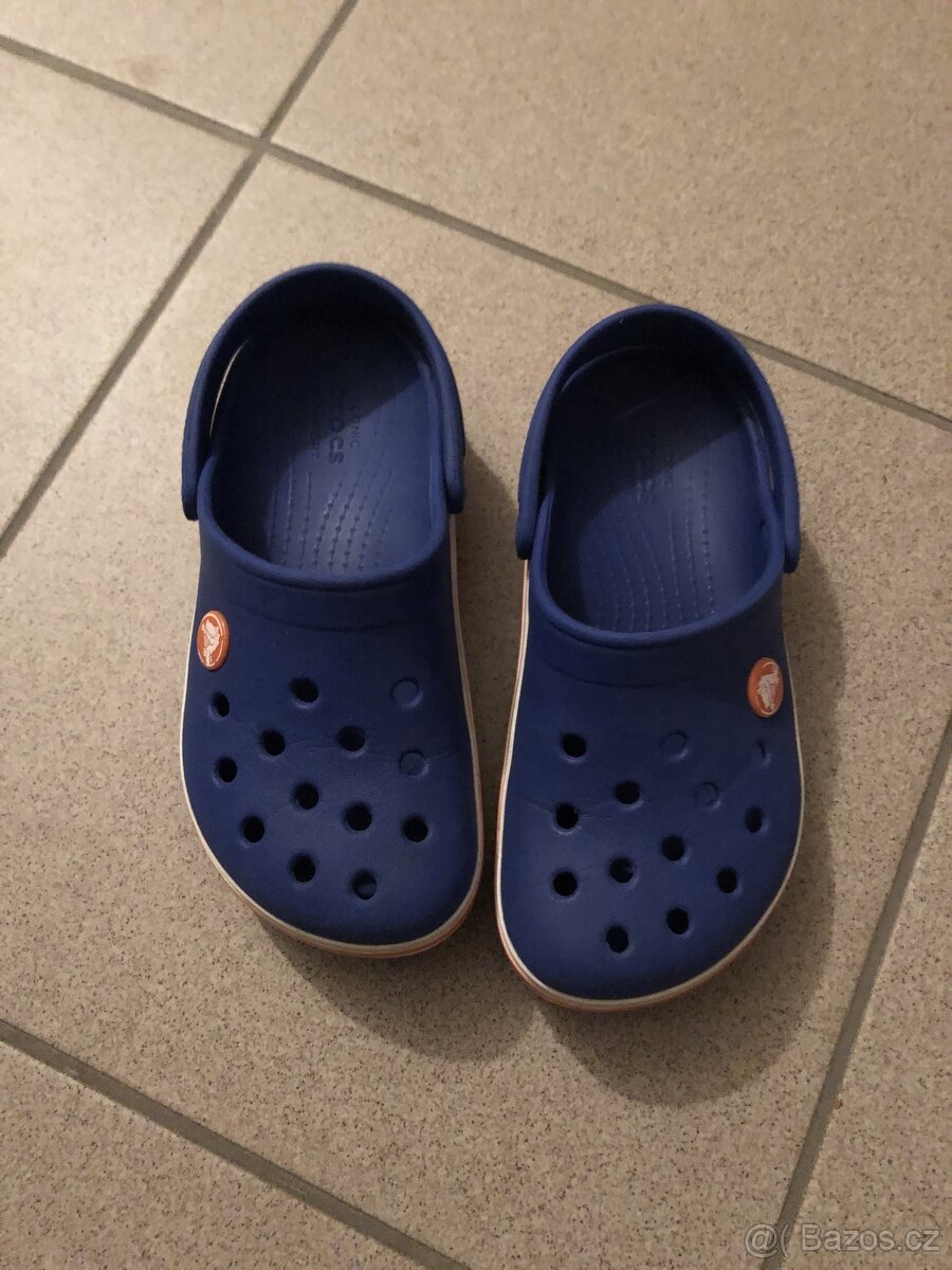 originál dětské Crocs pantofle vel. C12 (29-30)