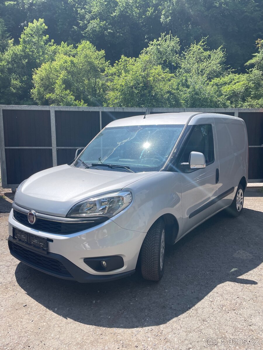 Fiat Doblo 1.6 Multijet 2019 77 kW