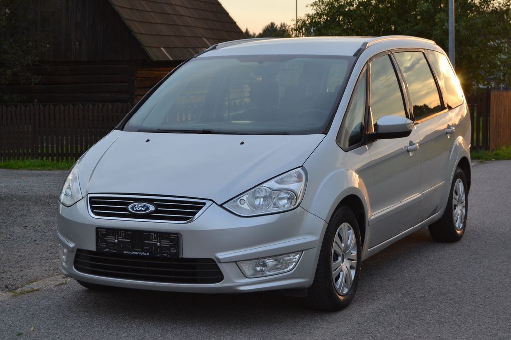 Ford Galaxy 2.0 TDCI 120kW Business 7 míst