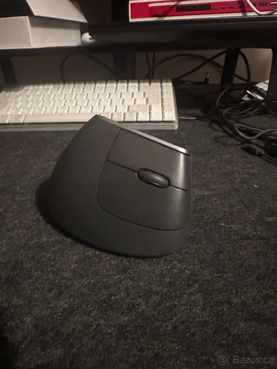 Logitech MX Vertical