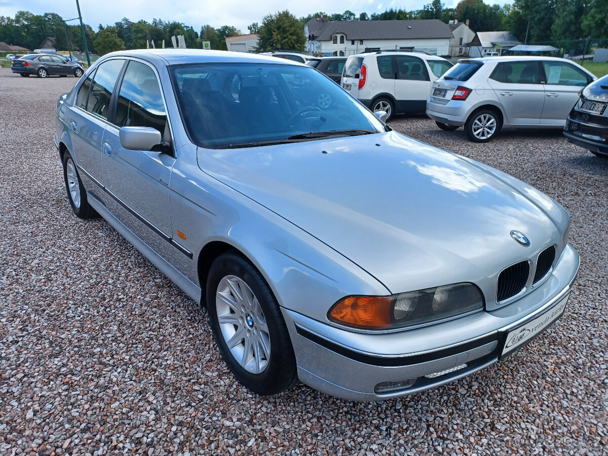 BMW 520i,YOUNGTIMER,TOP stav,