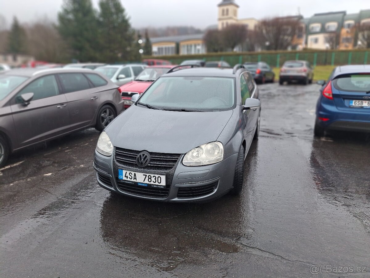 Volkswagen golf V