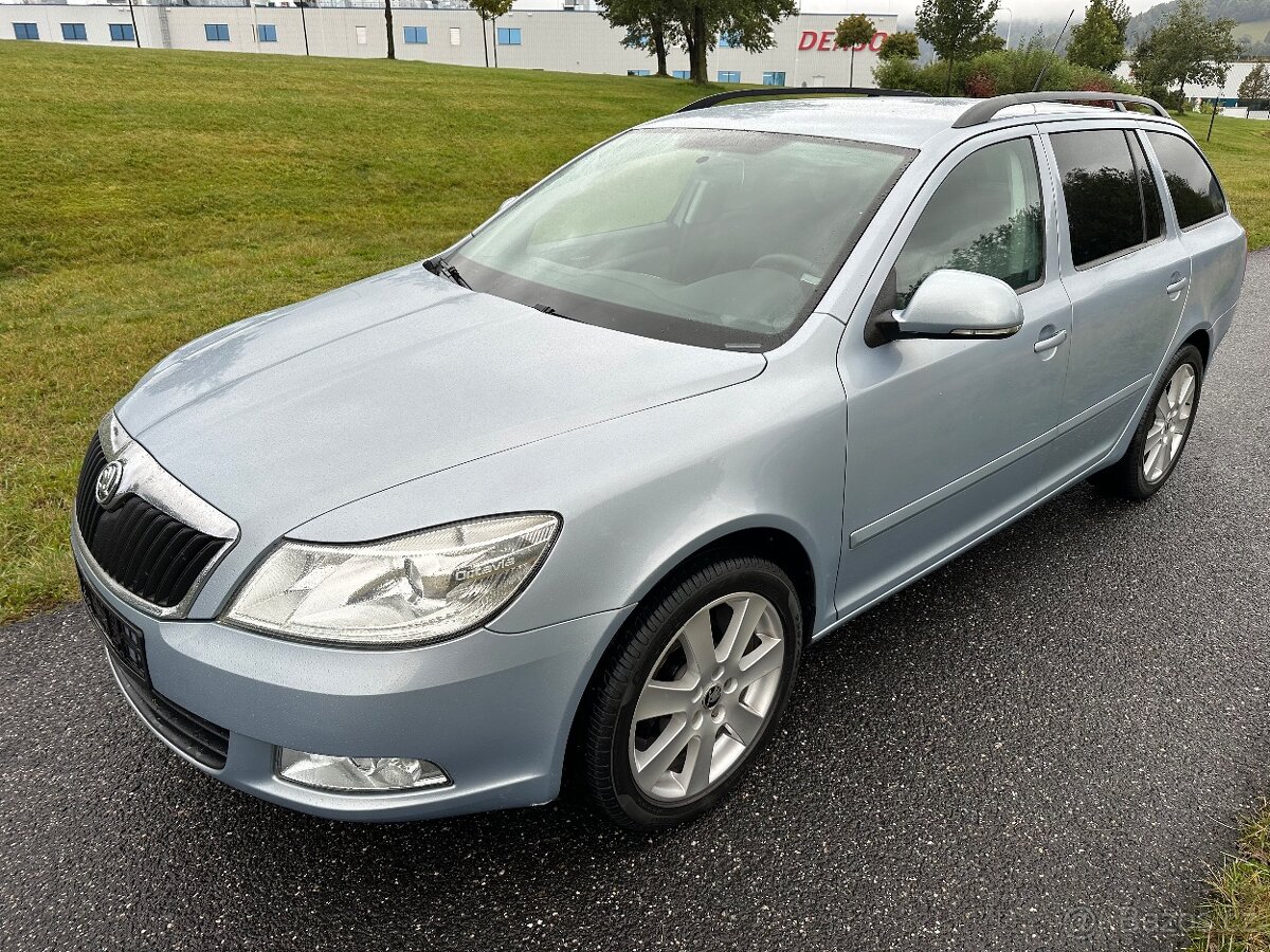 ŠKODA OCTAVIA 1.4 TSI AMBIENTE COMBI/ZÁRUKA/PODZIMNÍ SLEVA