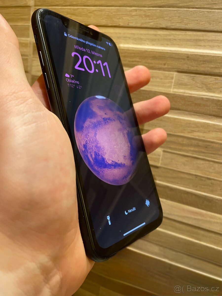 iPhone Xr 64gb