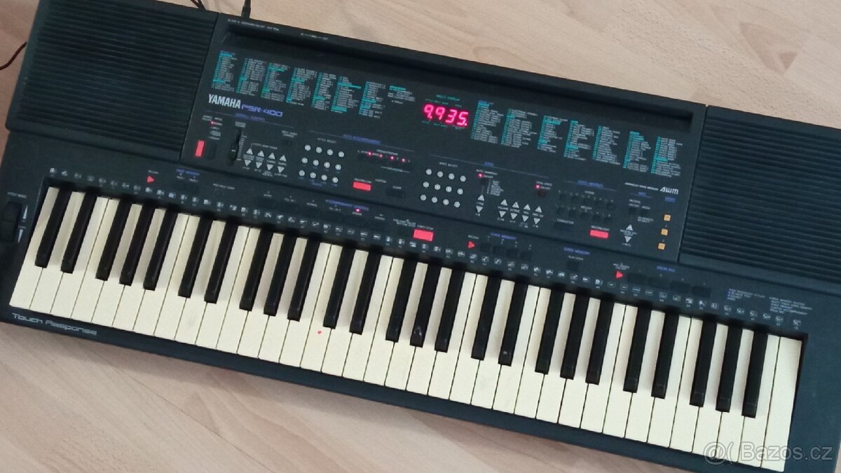 Klávesy Yamaha PSR-400

