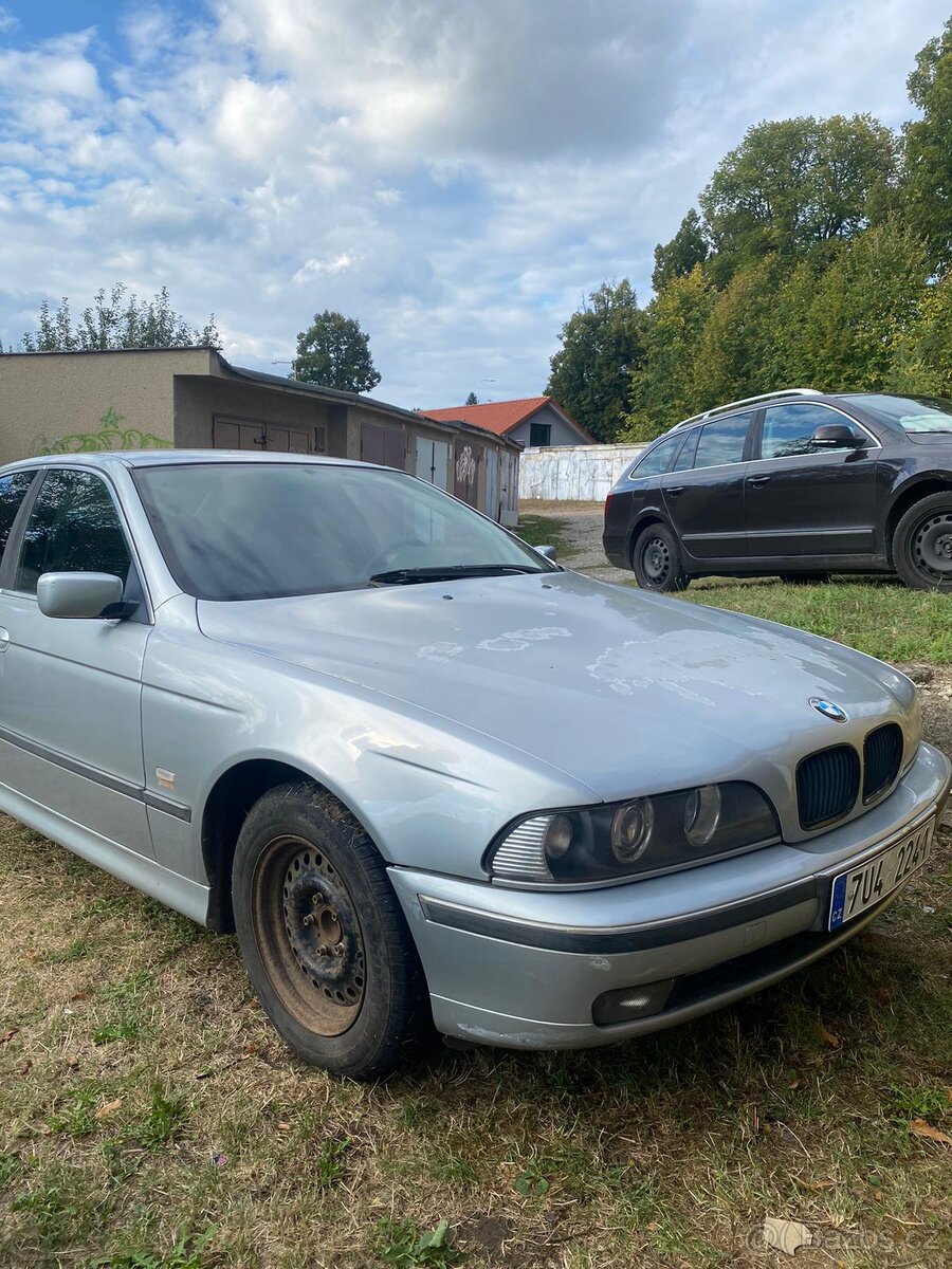 Bmw e39 520i