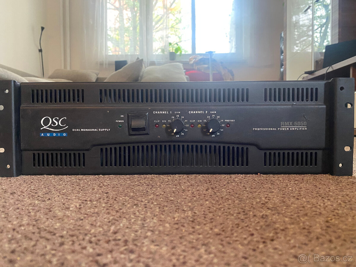 zesilovač QSC RMX5050