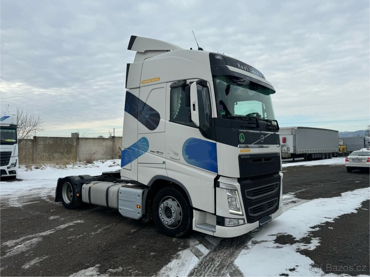 TAHAČ VOLVO FH 13.460 LOWDECK 2017