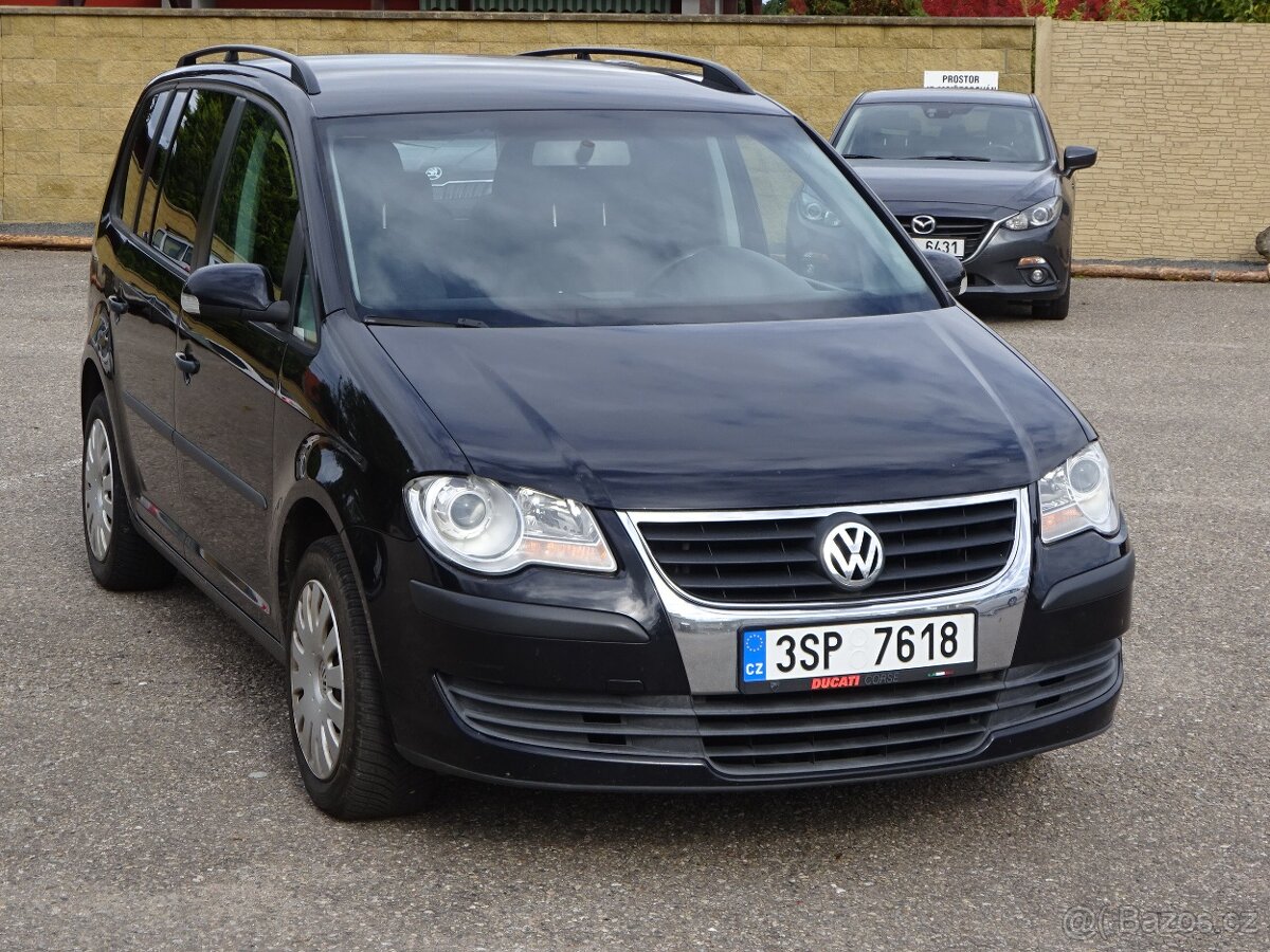 VW Touran 1.9 TDI r.v.2007 (77 kw) 7 míst stk:10/2026