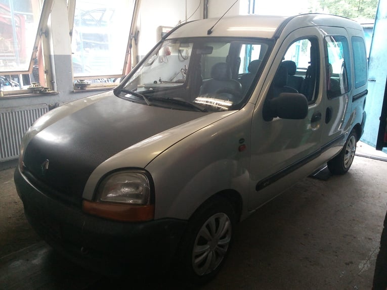 RENAULT KANGOO 1,4, r.v. 2000