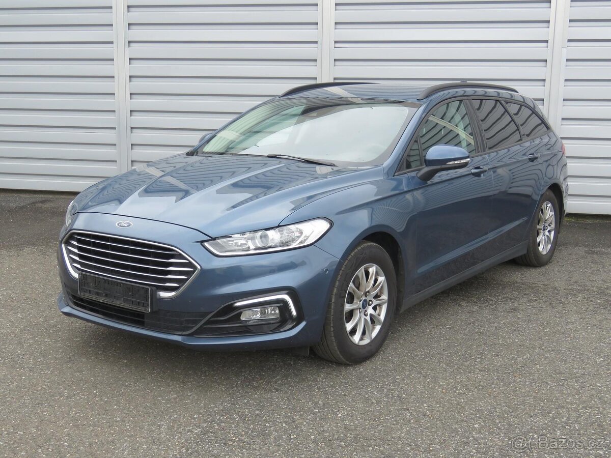 Ford Mondeo kombi 2.0 TDCi r.v. 2022 - 21% DPH Jako nové