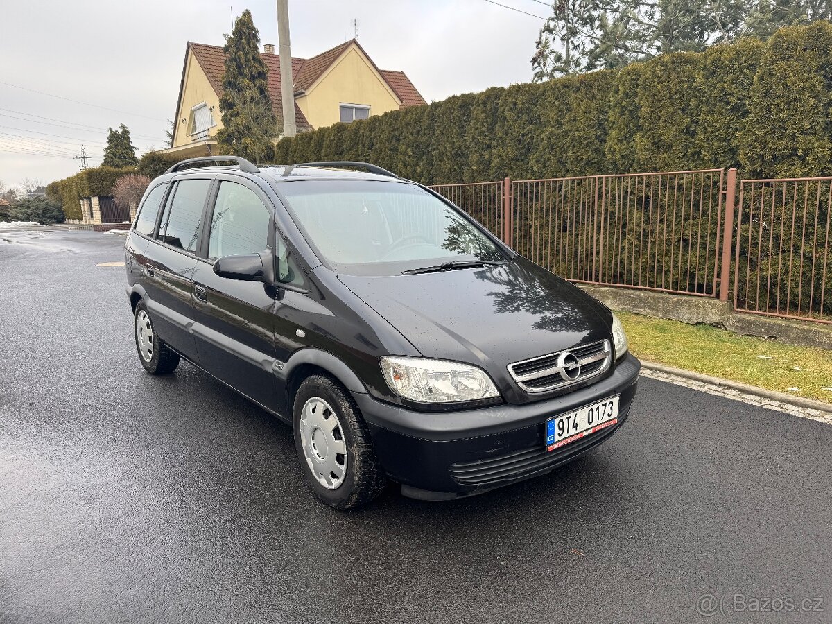 Opel Zafira 1.6 LPG 7-míst