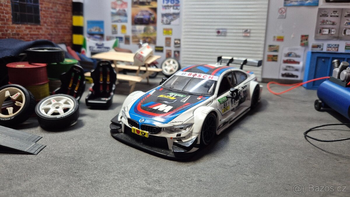 BMW M4 DTM