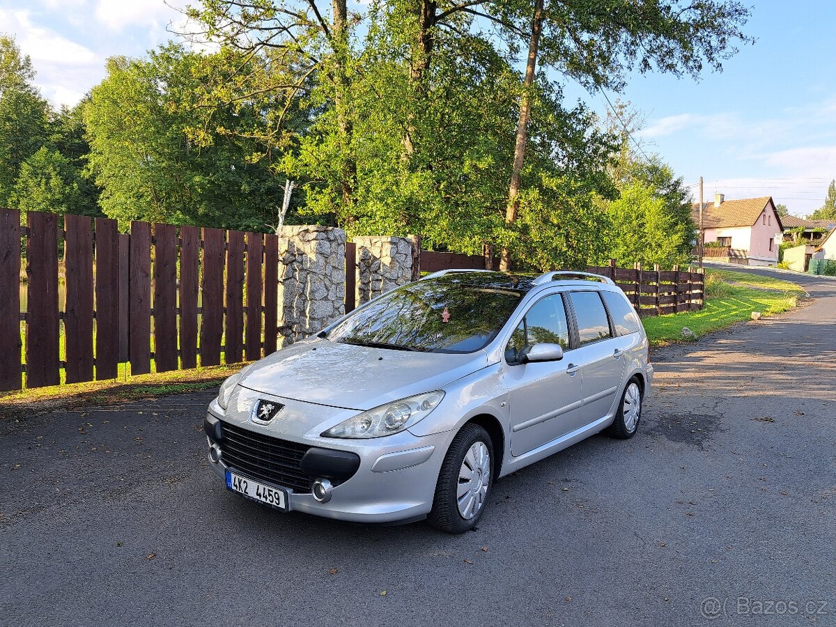 PEUGEOT 307 2.0i (2007)