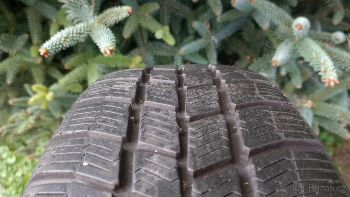 Kola 5x100 s pneu zimní 165/70 R14 na VW, Š Fabia  atd