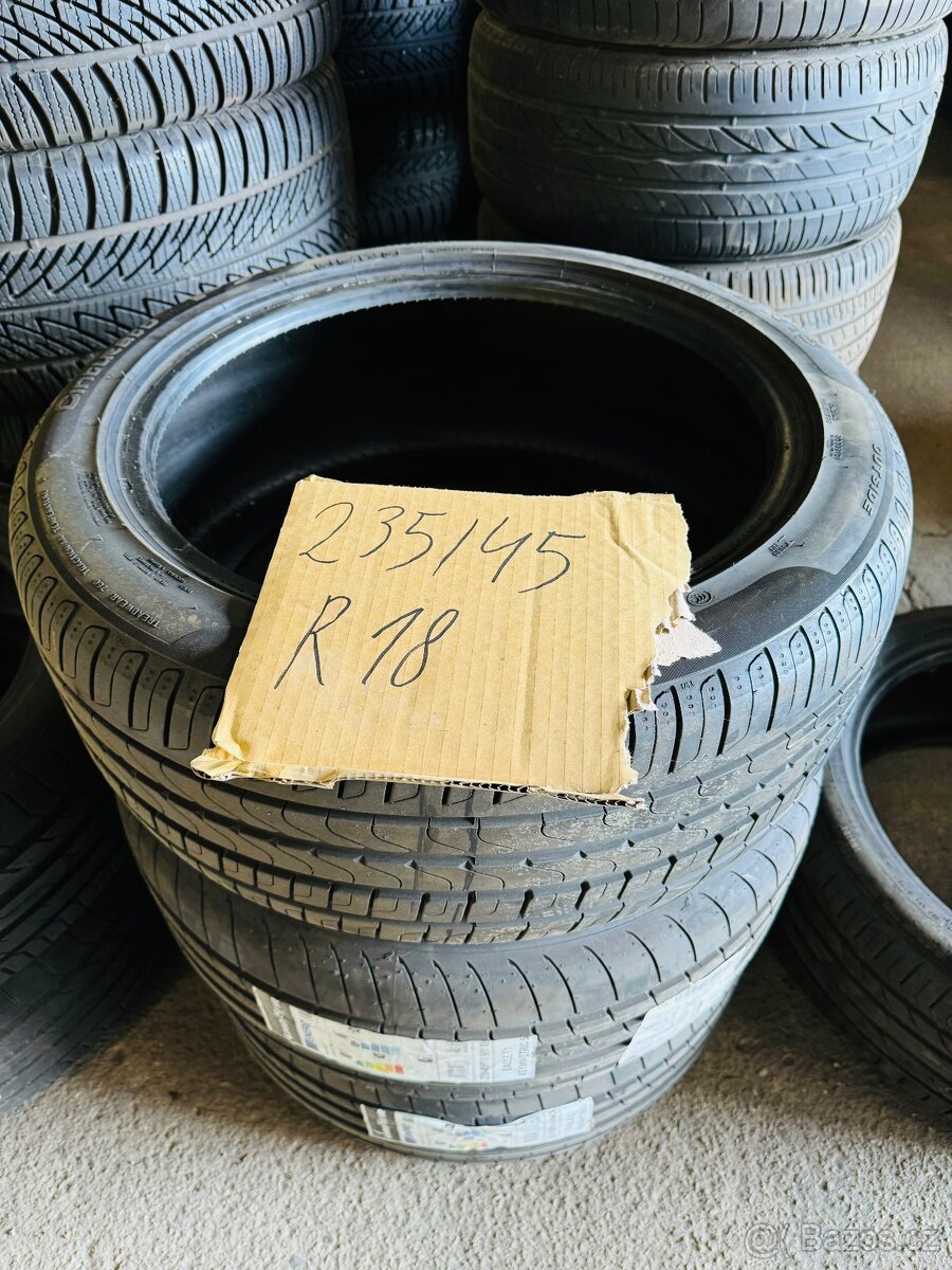 235/45/R18 Goodyear/Pirelli