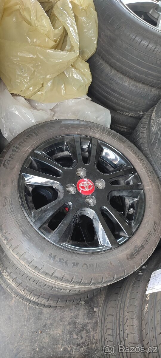 15´´ Original letni Toyota AYGO 165/60 R15 4x100