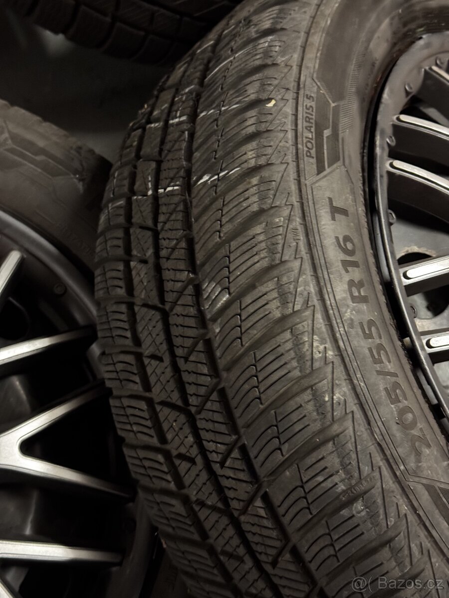 Barum 205/55 R16 Zimní pneu