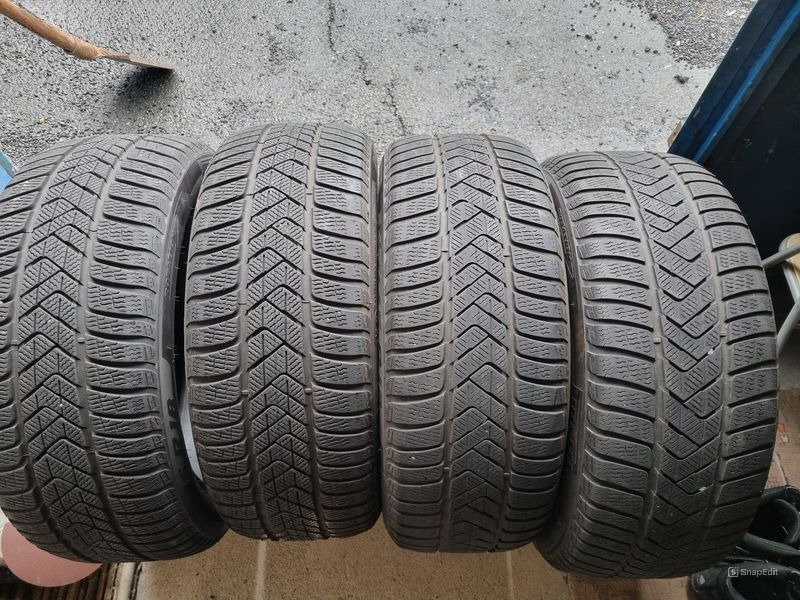 Zimní pneu Pirelli Sottozero 3 24545 r18, 100V, Run Flat