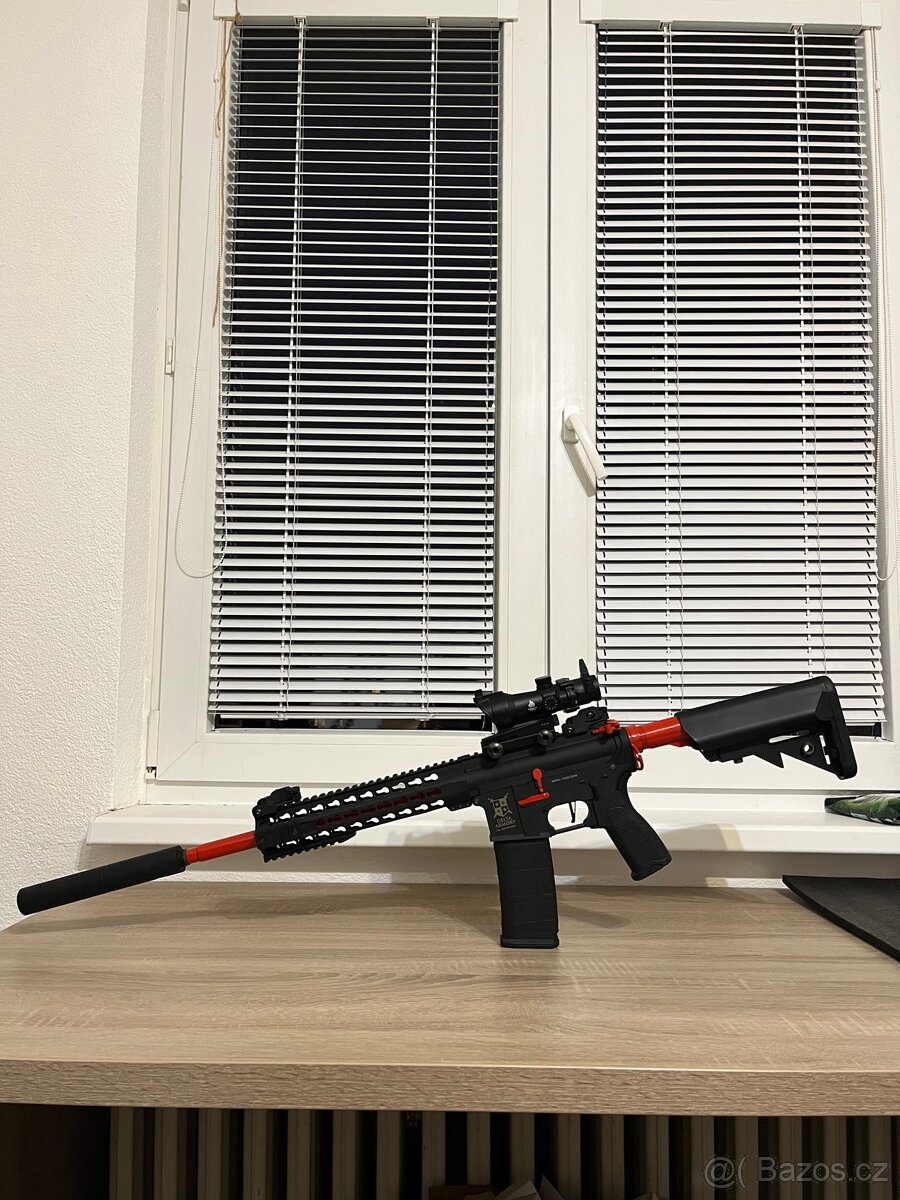 Airsoftová replika Delta Armory M4 AR15 keymode10 charlie