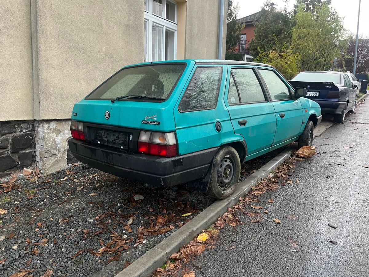 Škoda Forman díly