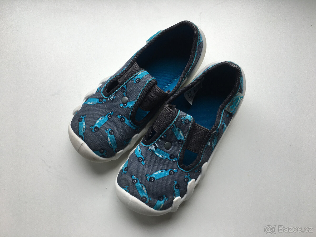 Bačkory papuče s modrými auty 25 Befado