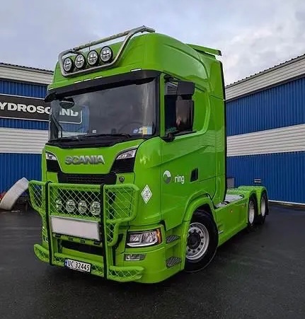 tahač Scania S 730 6x4