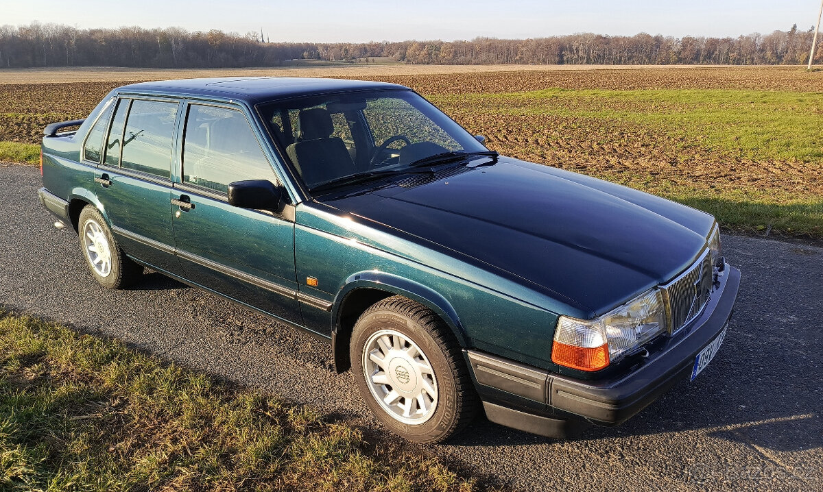 Prodám Volvo 940 GLE, r.v. 1990, benzín