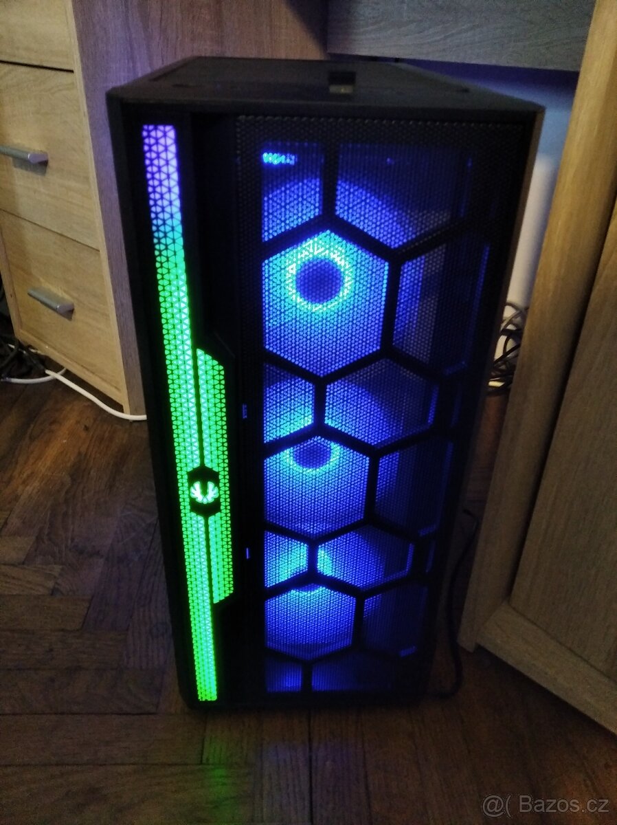 výkonné herní PC-i7 11700+RTX 3080+1TB NVMe+32G RAM