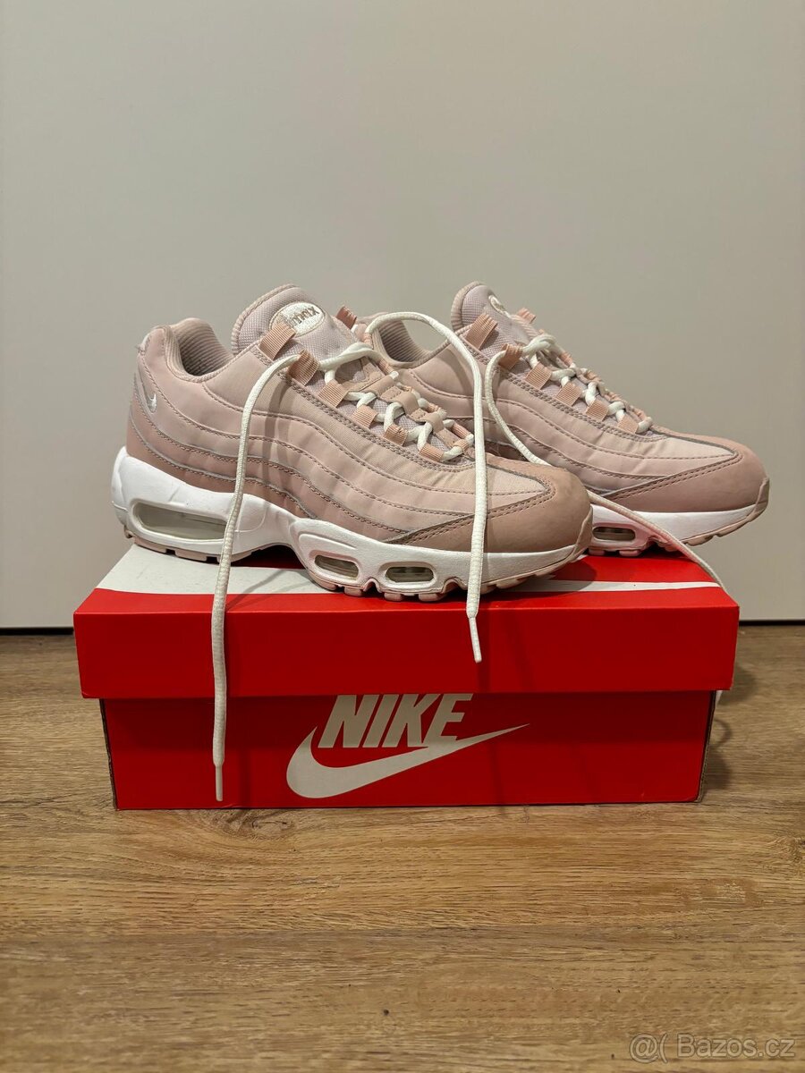 Nike Air Max 95 (vel. 38,5 - US 7,5)