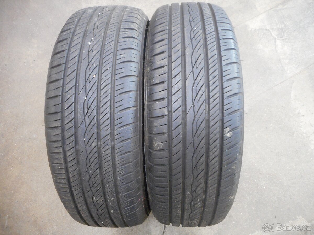 215/65R17