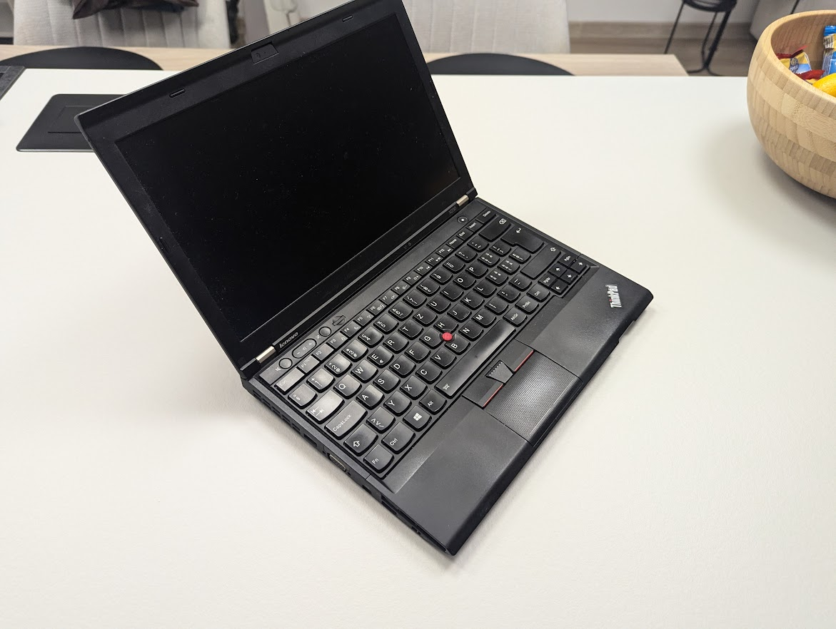 Notebook Lenovo X230