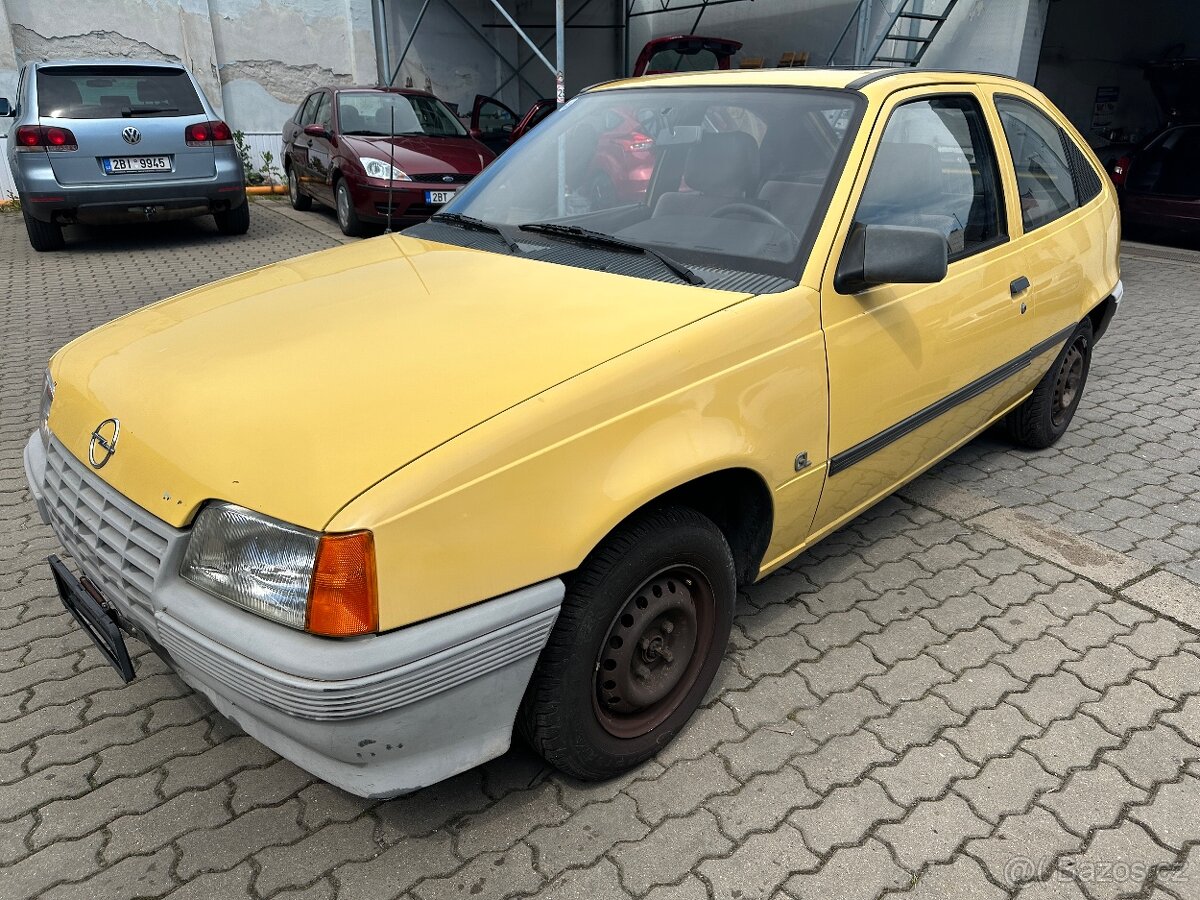 Opel Kadet 1,3i GL Coupe 44kW r.v.1985 1.majitel