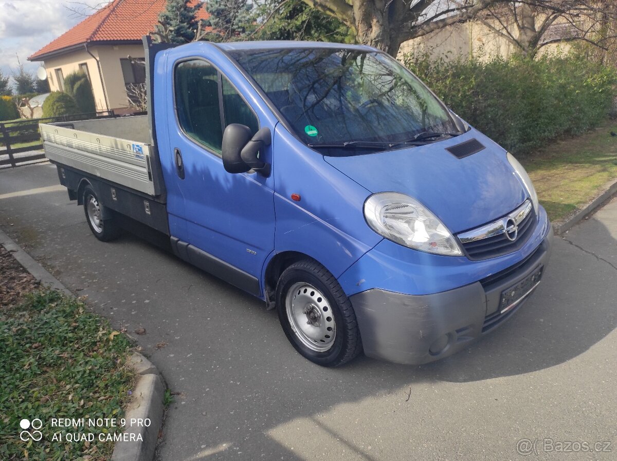 Opel Vivaro 2.0 valník klima, tažné rv 2008 1 majitel